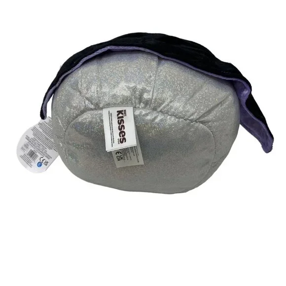 Squishmallows Halloween Waylee 8" Hershey Squad Vampire Plush Doll - Picture 4 of 4